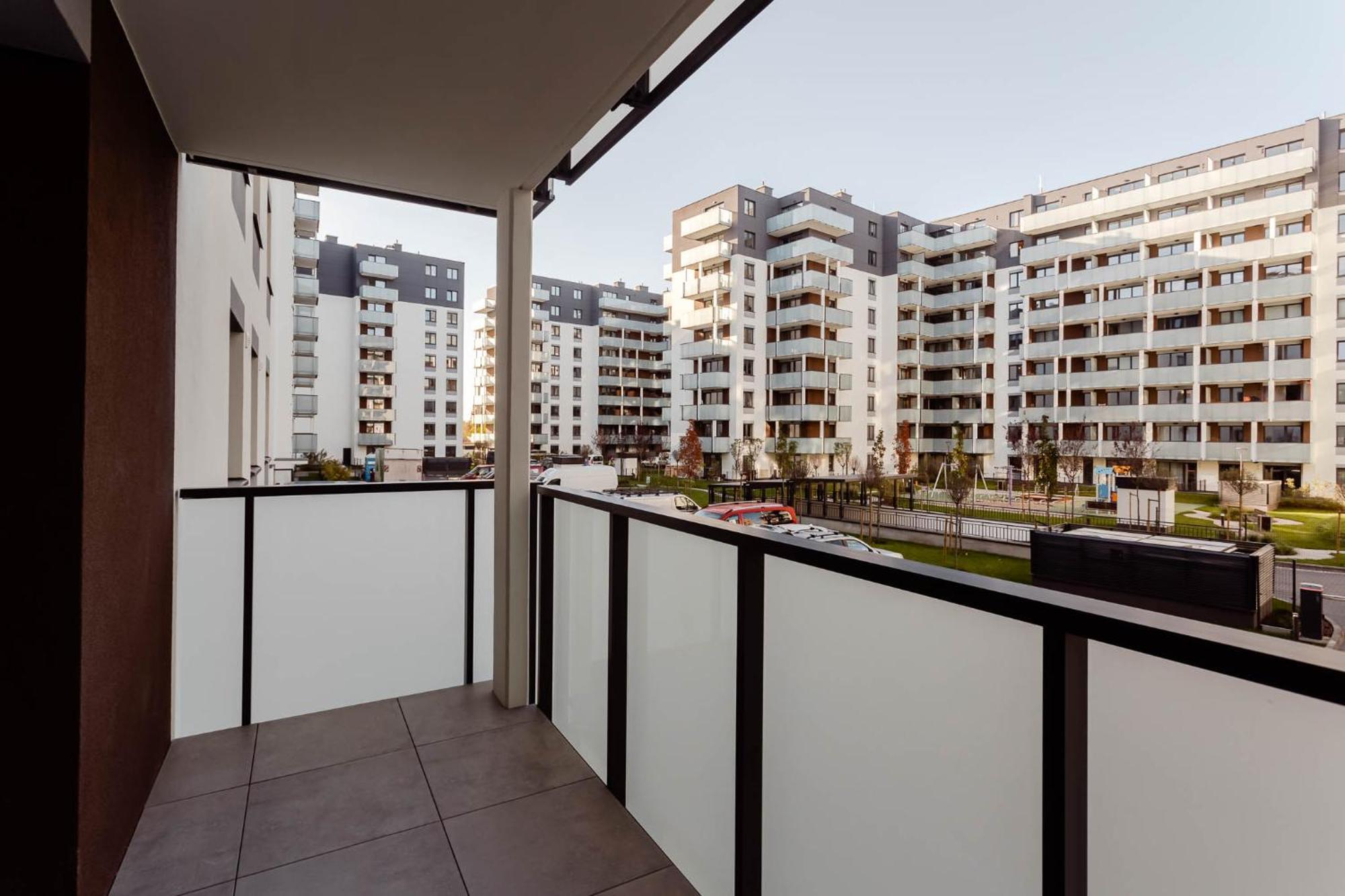 Enjoy! Ursus Apartment Warsaw Exterior photo